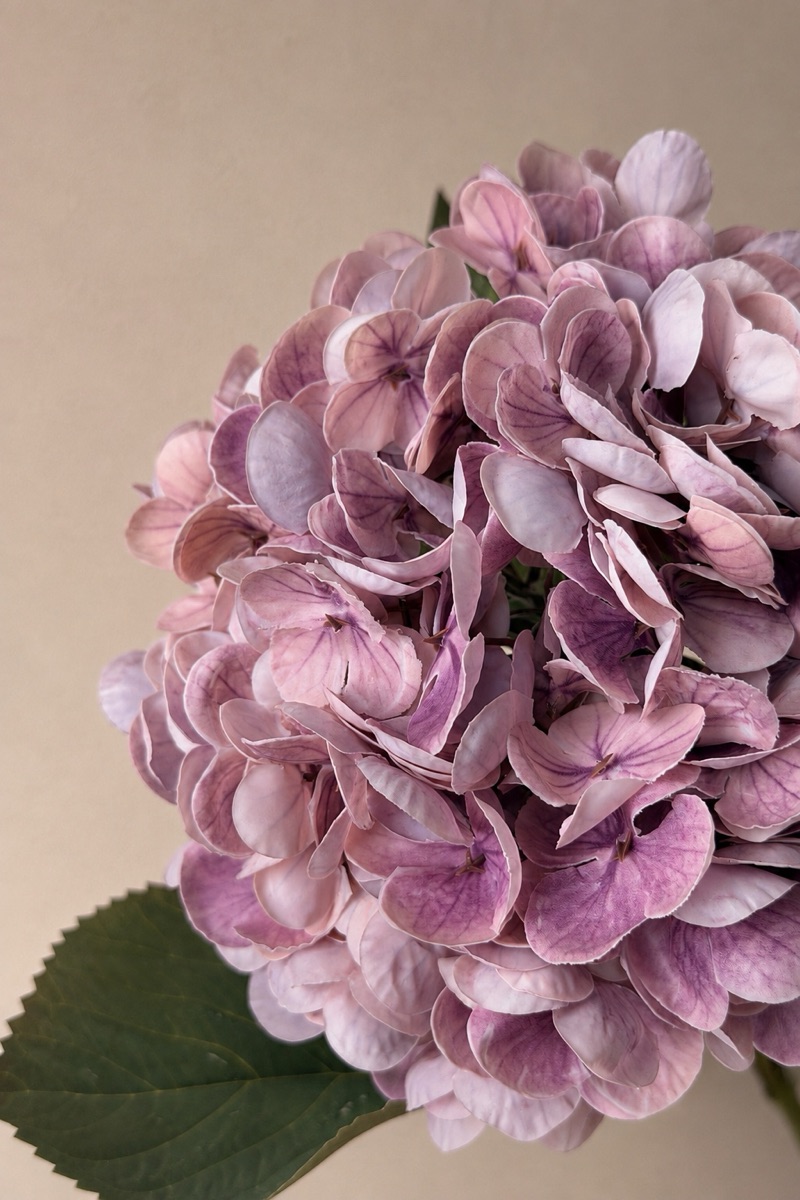 Real-Touch 'Athena' Hydrangea Stem (Deep Purple)