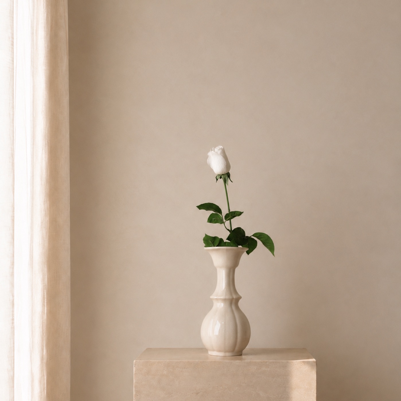 Single Ivory Rose Vase