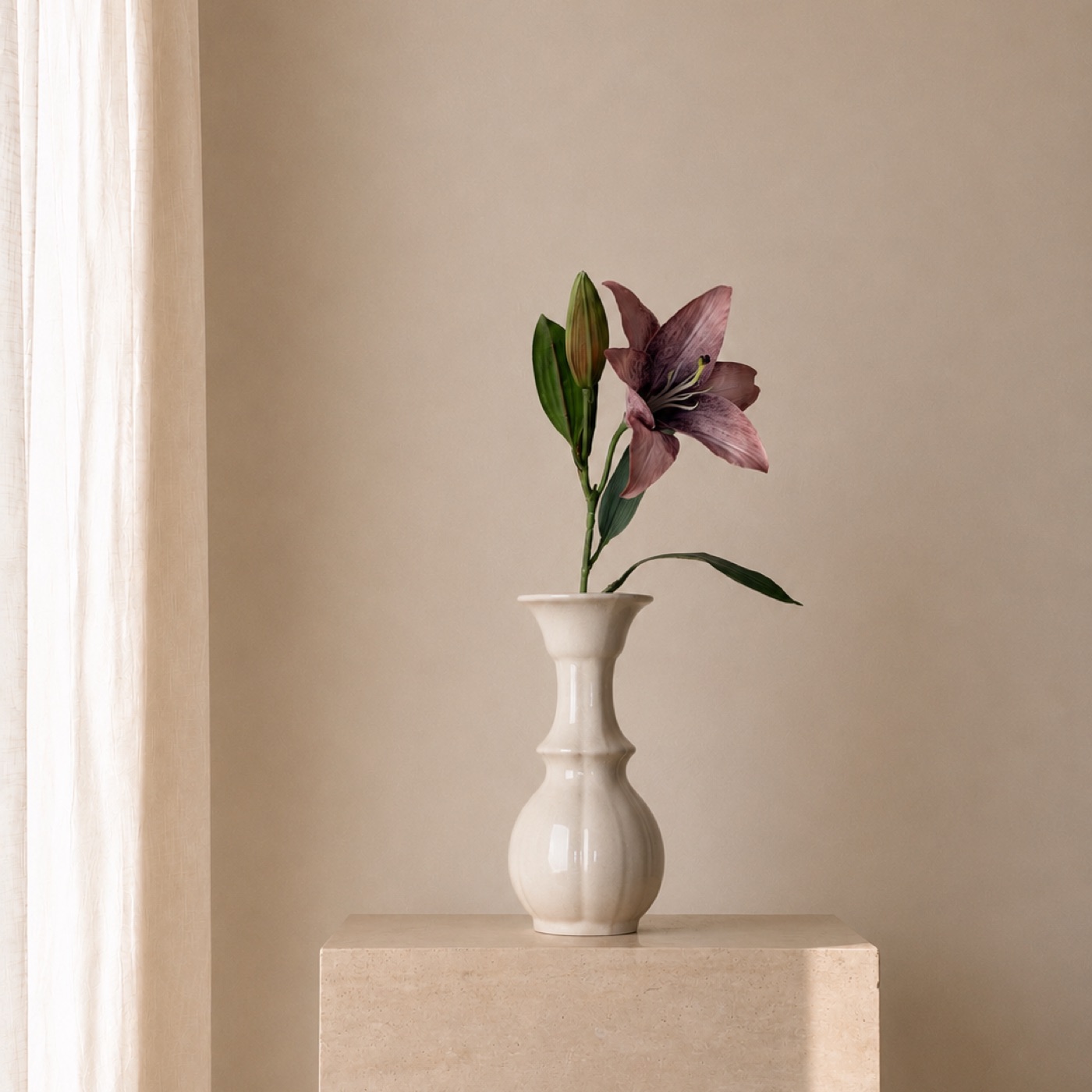 Dusty Mauve Lily Vase