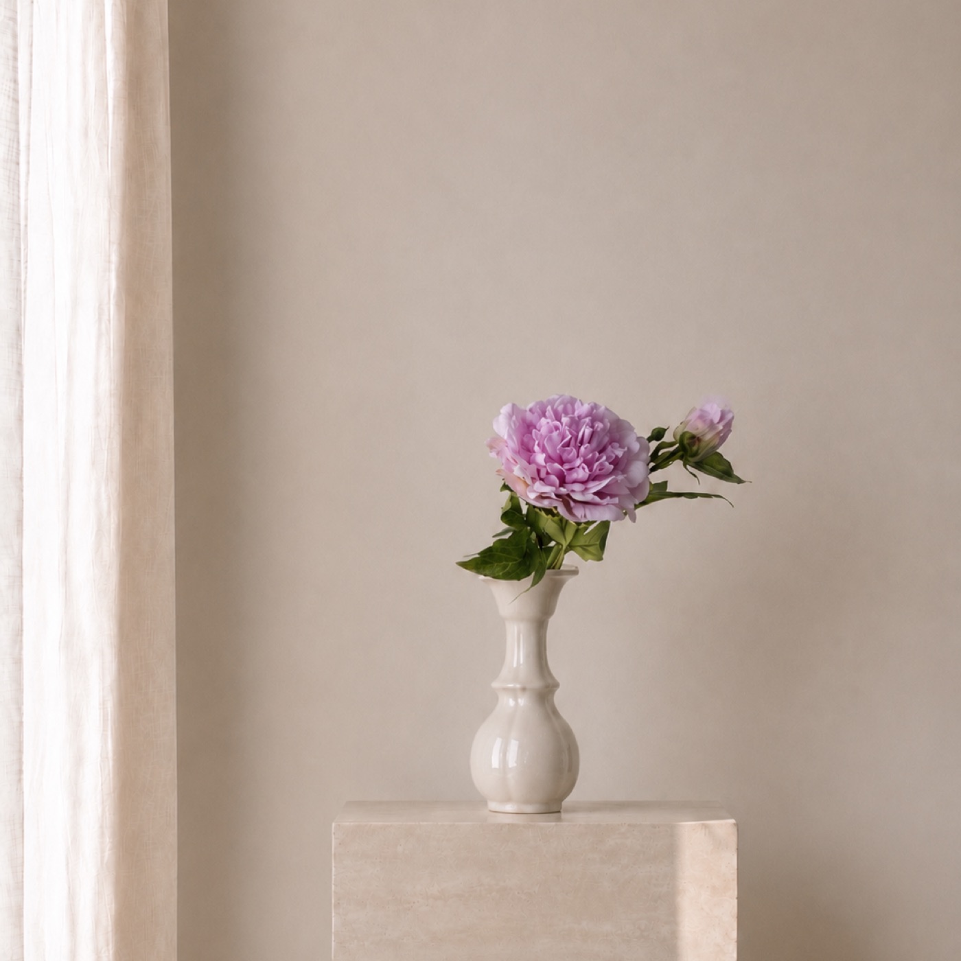 Mauve Garden Rose Bud Vase