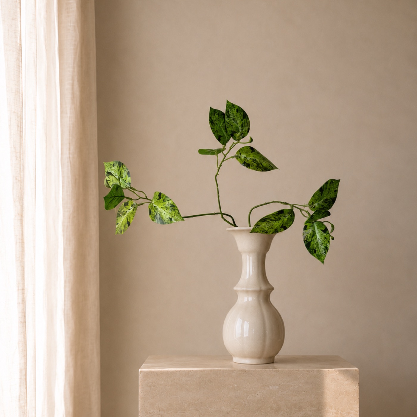 Marbled Vine Branch Vase