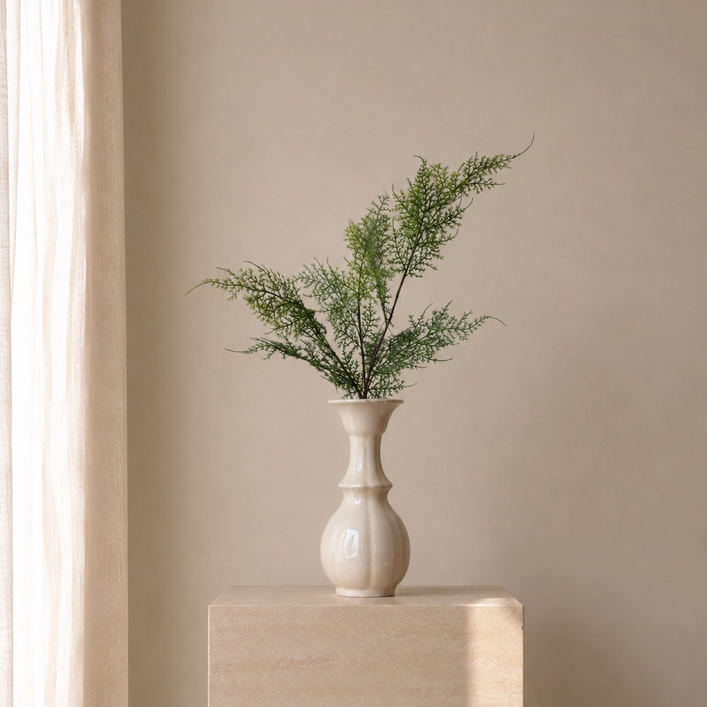 Soft Fern Atelier Vase