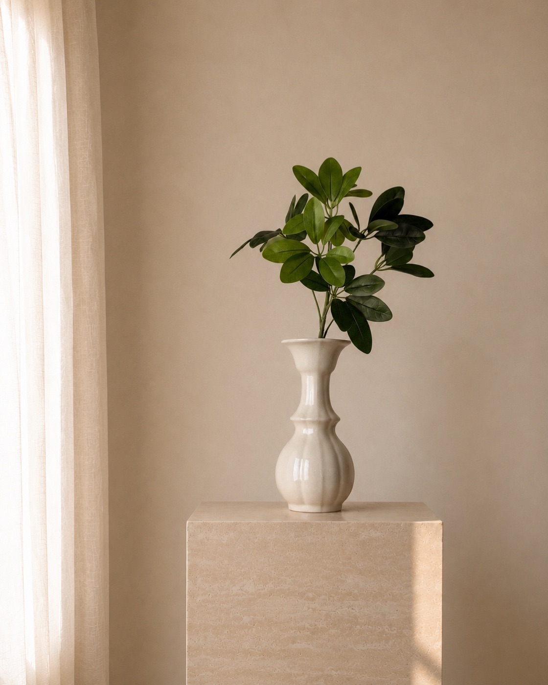 Faux Schefflera Branch, Short (Green)