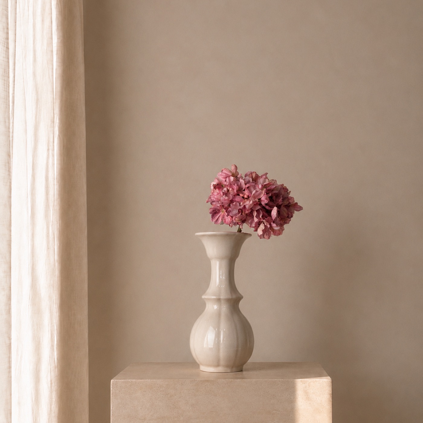 Mauve Coral Hydrangea Stem