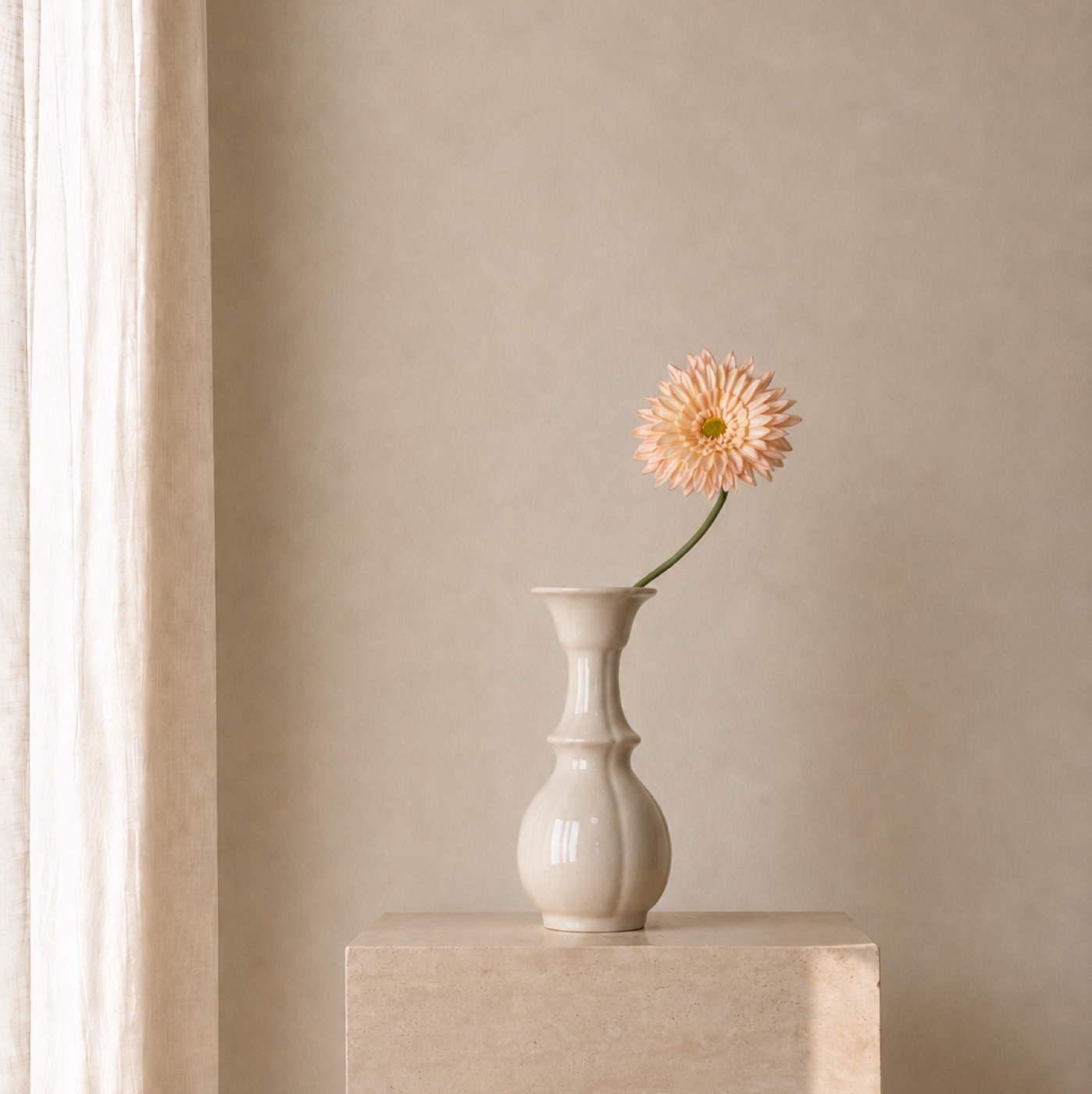 Apricot Gerbera Stem Vase