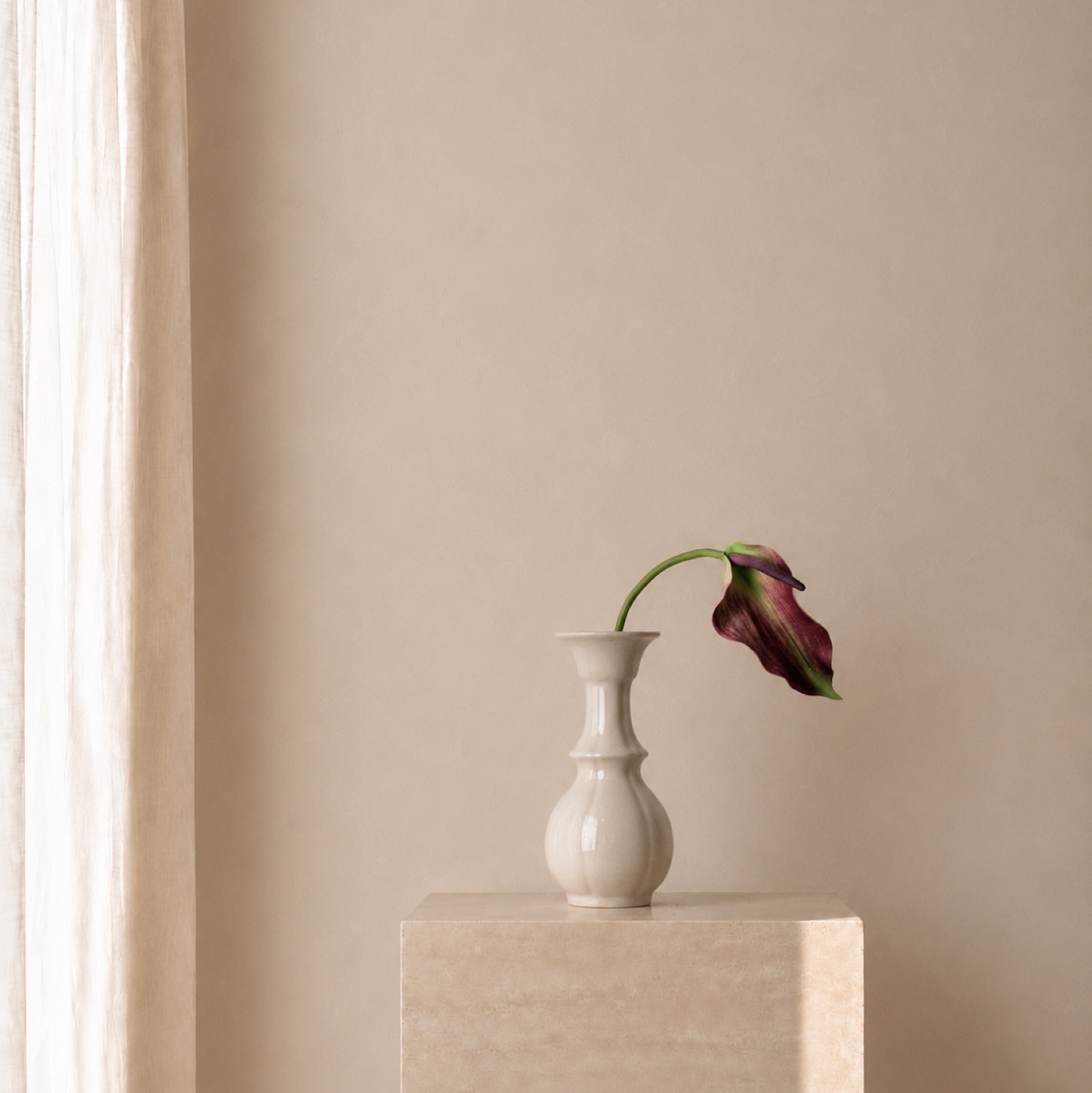 Bordeaux Calla Arc Vase
