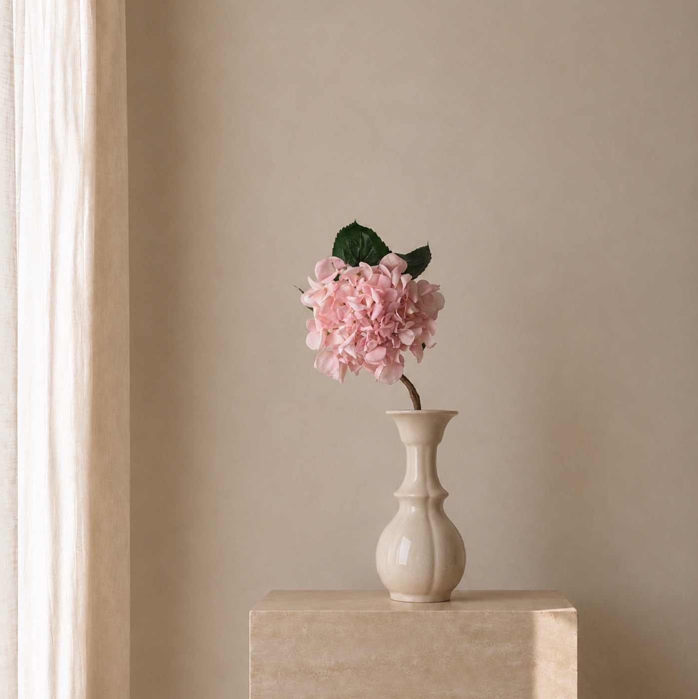 Blush Hydrangea Salon Vase
