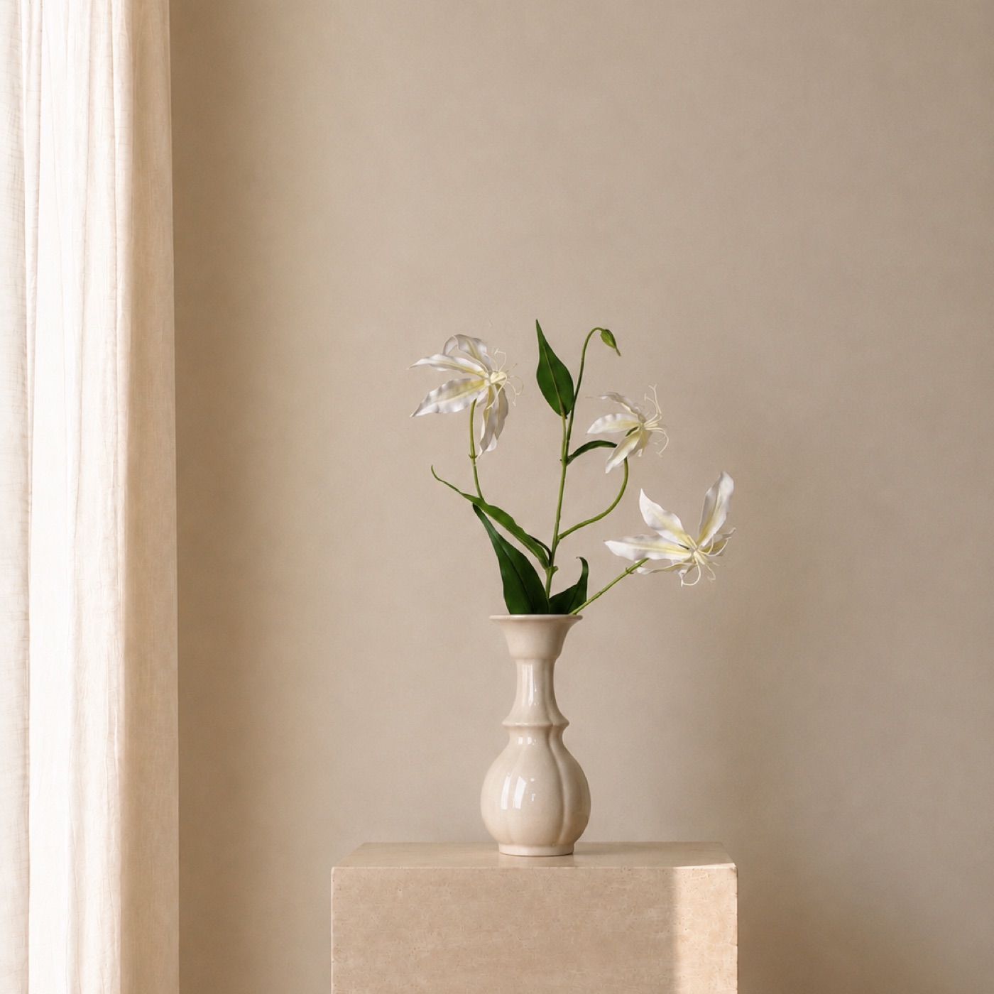 White Lily Salon Vase