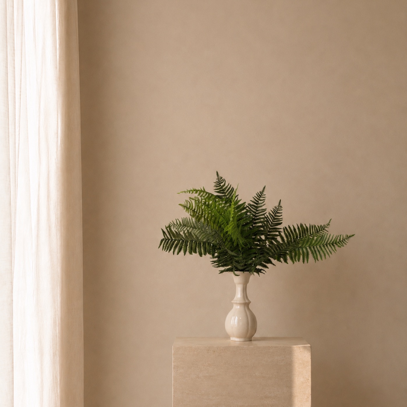Real-Touch Sword Fern Stem, 15-Frond (Green)