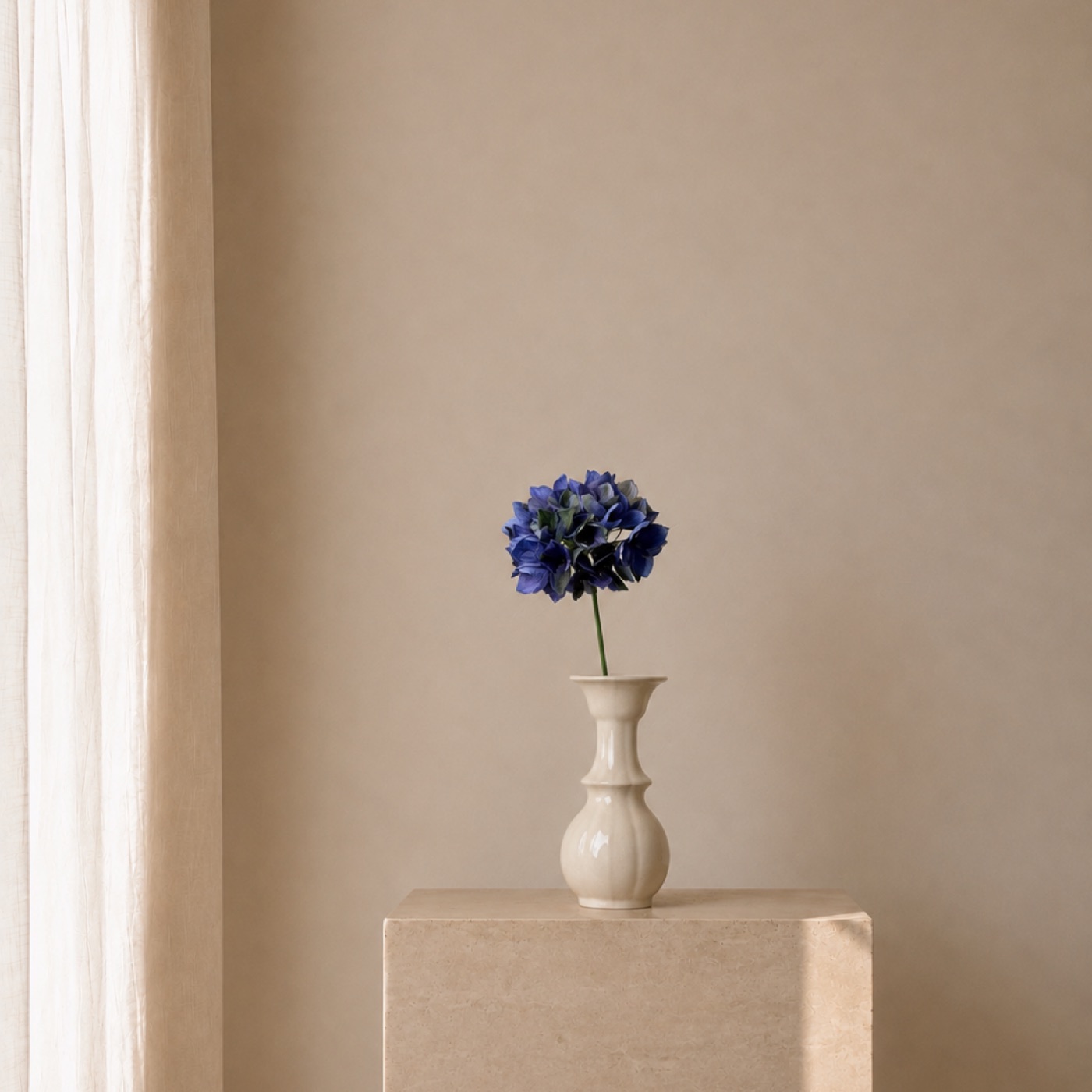 Faux Bell Hydrangea Stem (Blue)