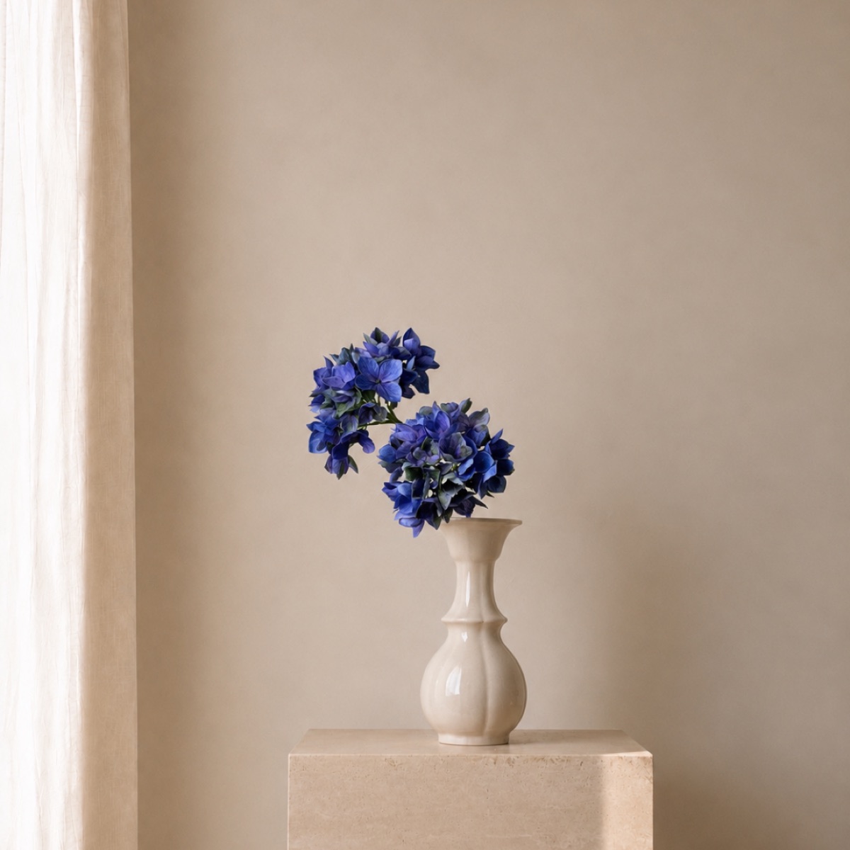Faux Bell Hydrangea Stem (Blue) — detail 2