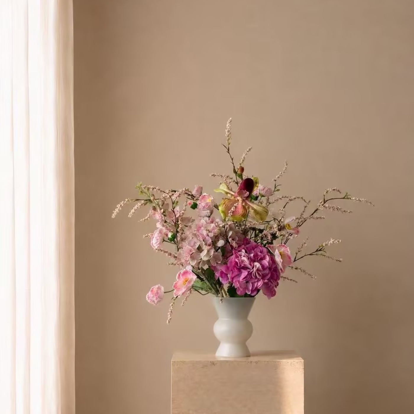 Magenta Hydrangea & Snow Willow Floral Set
