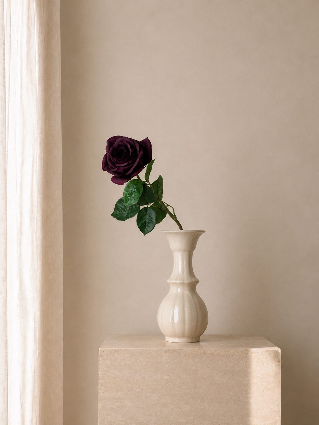Noir Rose Porcelain Vase